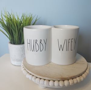 Rae Dunn Hubby/Wifey Toothbrush Holder